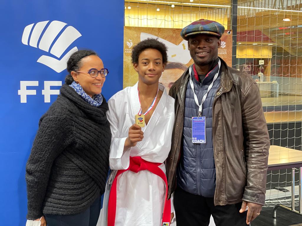 Le Béninois Ihsane Adjanonhoun décroche la première place du classement mondial chez les cadets