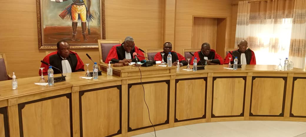 Des sages de la Cour constitutionnelle du Bénin, institution chargée de vider le contentieux électoral au Bénin