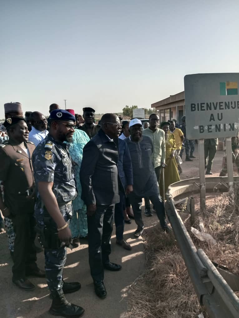 Des ministres béninois envoyés à la frontière partagée avec le Niger