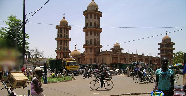 Une mosquée au Burkina Faso. Illustration