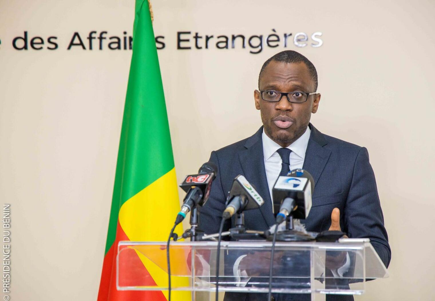 Le ministre des affaires étrangères du Bénin, Olushegun Adjadi Bakari
