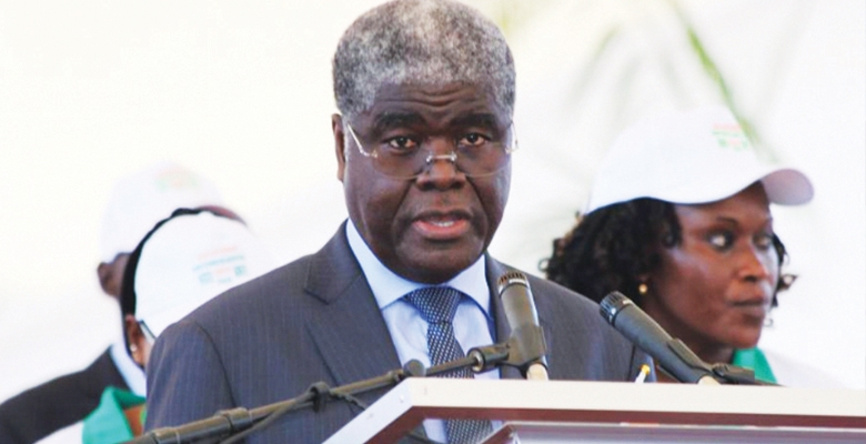 Le nouveau premier ministre Robert Beugré Mambé